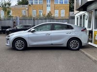 USED 2022 22 HYUNDAI IONIQ 38.3kWh Premium Hatchback 5dr Electric Auto (136 ps) Only 2 Owners From Brand New  |  Set of 2 Keys