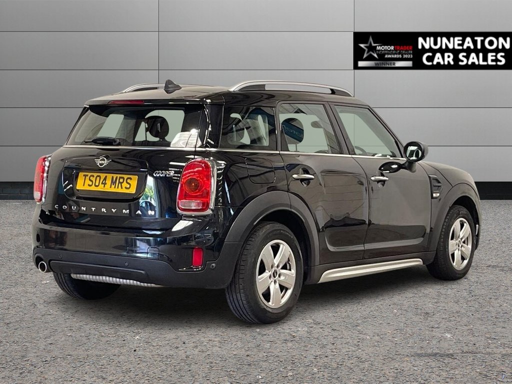 USED 2020 04 MINI COUNTRYMAN 1.5 Cooper Classic SUV 5dr Petrol Steptronic Euro 6 (s/s) (136 ps) DAB RADIO