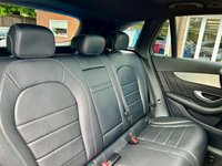 USED 2017 66 MERCEDES-BENZ GLC 2.1 GLC220d AMG Line (Premium) SUV 5dr Diesel G-Tronic 4MATIC Euro 6 (s/s) (170 ps) GREAT SPEC, PAN ROOF, NAV!