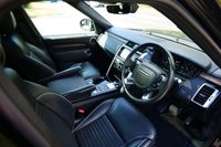 USED 2020 20 LAND ROVER DISCOVERY 3.0 SD V6 HSE SUV 5dr Diesel Auto 4WD Euro 6 (s/s) (306 ps) SANTORINI BLACK METALLIC PAINTWORK + SUNROOF + MERIDIAN + F&R HEATED SEATS + CARPLAY