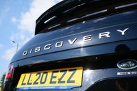 USED 2020 20 LAND ROVER DISCOVERY 3.0 SD V6 HSE SUV 5dr Diesel Auto 4WD Euro 6 (s/s) (306 ps) SANTORINI BLACK METALLIC PAINTWORK + SUNROOF + MERIDIAN + F&R HEATED SEATS + CARPLAY