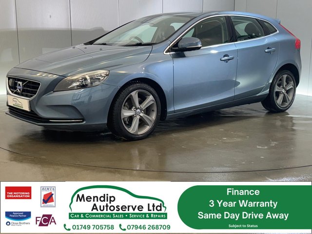 View our VOLVO V40