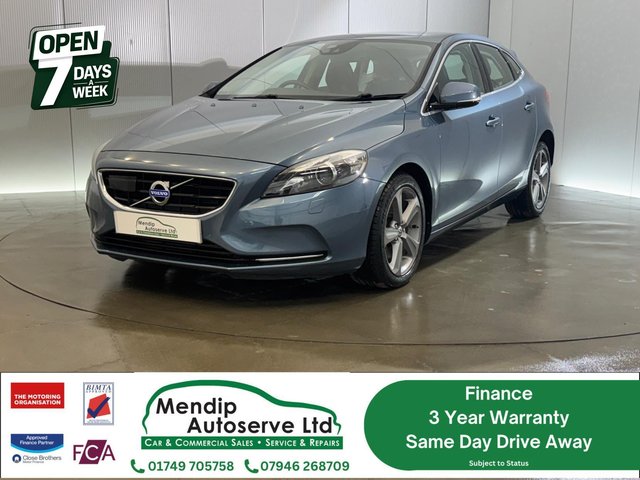 View our VOLVO V40