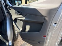 USED 2022 72 FORD TRANSIT 2.0 350 EcoBlue HD Leader Dropside 2dr Diesel Manual RWD L4 Euro 6 (s/s) (SRW) (130 ps) Tail lift - Air con - park sensors