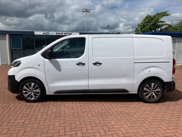 View our TOYOTA PROACE