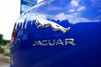 USED 2019 19 JAGUAR I-PACE 400 90kWh SE SUV 5dr Electric Auto 4WD (400 ps) CAESIUM BLUE METALLIC PAINTWORK + SUNROOF + WINTER PACK + MERIDIAN