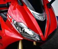 USED 2013 TRIUMPH DAYTONA 675 Super Sports O-ring (127 ps) A superb example of a low mileage, high performance sports bike