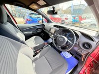 USED 2016 16 TOYOTA YARIS 1.5 VVT-h Design Hatchback 5dr Petrol Hybrid AUTOMATIC Hybrid AUTOMATIC Power - &pound;20 Tax - Bluetooth & Sat Nav