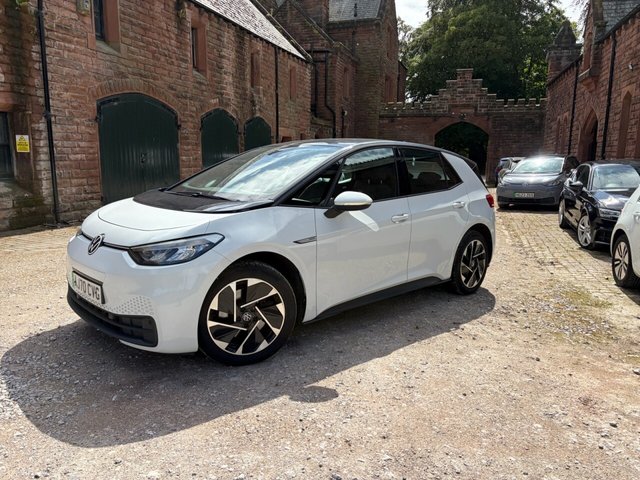 View our VOLKSWAGEN ID.3