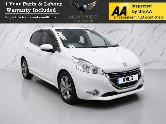 View our Peugeot 208 1.2 VTi PureTech Allure Hatchback 5dr Petrol Manual Euro 5 (82 ps) MOT MAY 2027