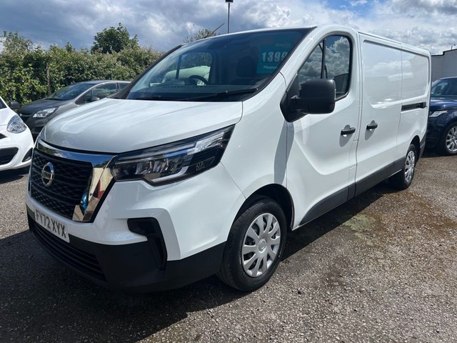 View our NISSAN PRIMASTAR