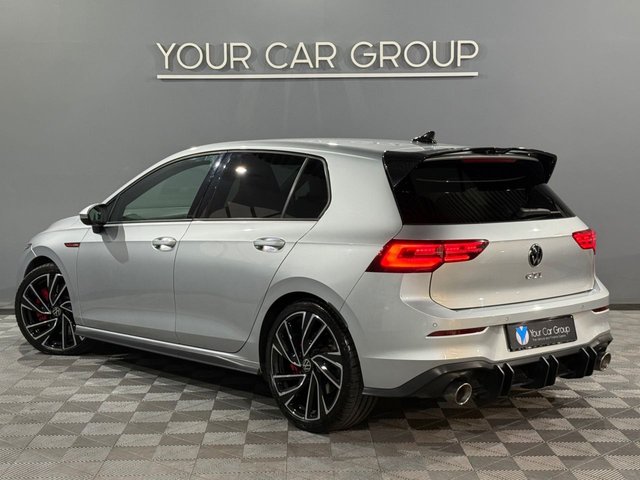 View our VOLKSWAGEN GOLF
