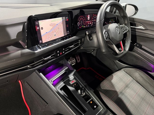 View our VOLKSWAGEN GOLF