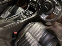 USED 2018 18 JAGUAR XF 2.0d Portfolio Sportbrake 5dr Diesel Auto Euro 6 (s/s) (180 ps) 