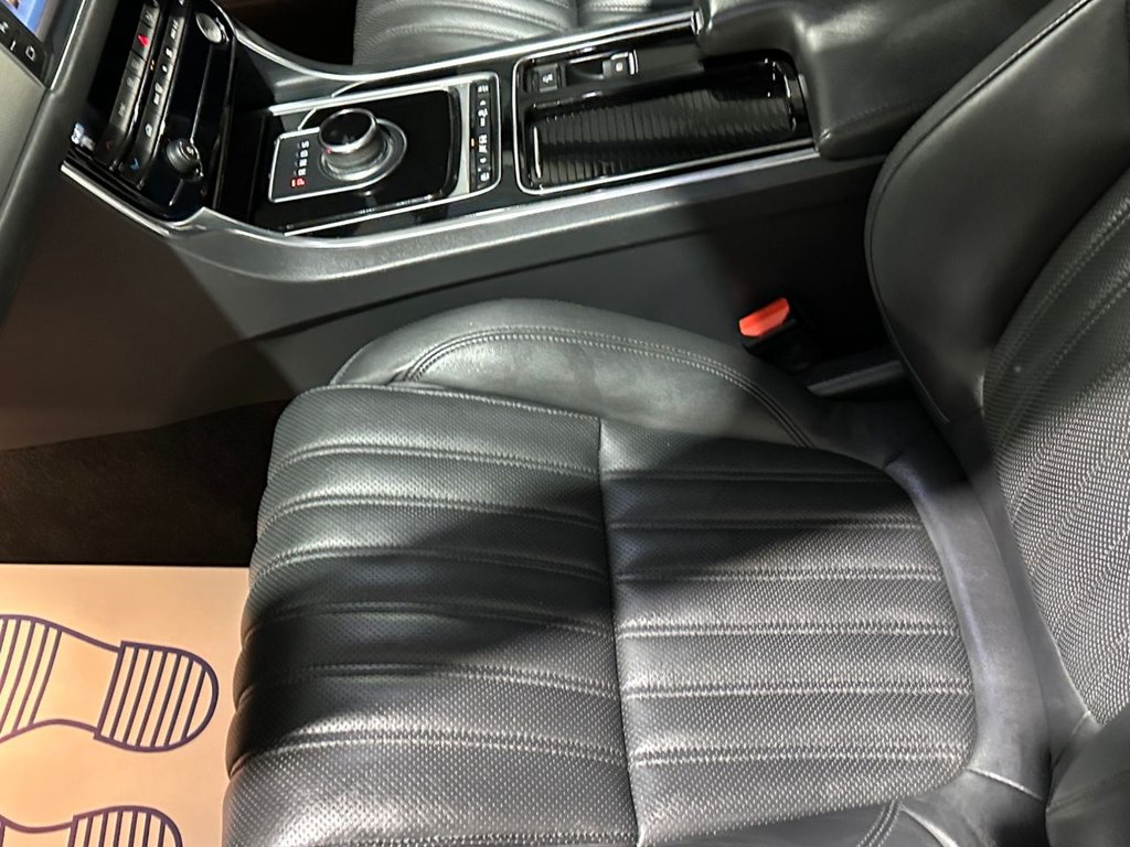 USED 2018 18 JAGUAR XF 2.0d Portfolio Sportbrake 5dr Diesel Auto Euro 6 (s/s) (180 ps) 
