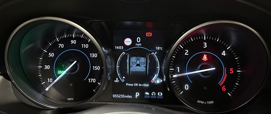 USED 2018 18 JAGUAR XF 2.0d Portfolio Sportbrake 5dr Diesel Auto Euro 6 (s/s) (180 ps) 