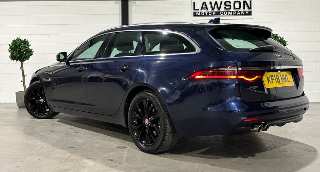 USED 2018 18 JAGUAR XF 2.0d Portfolio Sportbrake 5dr Diesel Auto Euro 6 (s/s) (180 ps) 