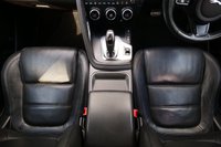USED 2019 19 JAGUAR E-PACE 2.0 D180 S SUV 5dr Diesel Auto AWD Euro 6 (s/s) (180 ps) CORRIS GREY METALLIC PAINTWORK + WINTER PACK + VIRTUAL DASH + APPLE CARPLAY