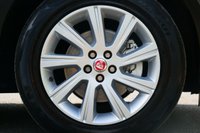 USED 2019 19 JAGUAR E-PACE 2.0 D180 S SUV 5dr Diesel Auto AWD Euro 6 (s/s) (180 ps) CORRIS GREY METALLIC PAINTWORK + WINTER PACK + VIRTUAL DASH + APPLE CARPLAY