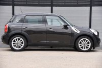 USED 2015 15 MINI COUNTRYMAN 1.6 Cooper D SUV 5dr Diesel Manual Euro 5 (s/s) (112 ps) Full Service History | ULEZ Free | Chili Pack | Chrome Line Exterior | Privacy Glass | 3 Spoke Leather Sterring Wheel | Air Conditioning | Front Armrest | Interior Light Pack | Multifunction Controls for Steering Wheel | Front Sports Seats | Flat Load Floor | MOT Valid (	23/01/2027)