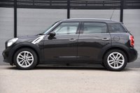 USED 2015 15 MINI COUNTRYMAN 1.6 Cooper D SUV 5dr Diesel Manual Euro 5 (s/s) (112 ps) Full Service History | ULEZ Free | Chili Pack | Chrome Line Exterior | Privacy Glass | 3 Spoke Leather Sterring Wheel | Air Conditioning | Front Armrest | Interior Light Pack | Multifunction Controls for Steering Wheel | Front Sports Seats | Flat Load Floor | MOT Valid (	23/01/2027)