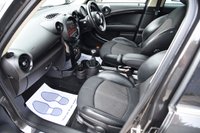 USED 2015 15 MINI COUNTRYMAN 1.6 Cooper D SUV 5dr Diesel Manual Euro 5 (s/s) (112 ps) Full Service History | ULEZ Free | Chili Pack | Chrome Line Exterior | Privacy Glass | 3 Spoke Leather Sterring Wheel | Air Conditioning | Front Armrest | Interior Light Pack | Multifunction Controls for Steering Wheel | Front Sports Seats | Flat Load Floor | MOT Valid (	23/01/2027)