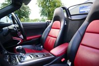 USED 2019 19 PORSCHE 718 BOXSTER 2.0T Convertible 2dr Petrol PDK Euro 6 (s/s) (300 ps) **CAT S**  SOLID WHITE PAINTWORK + RED HEATED SEATS + SPORT EXHAUST