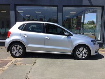 2016 VOLKSWAGEN POLO 1.2 TSI BlueMotion Tech SE Hatchback 5dr Petrol DSG Euro 6 (s/s) (90 ps) &pound;12995.00