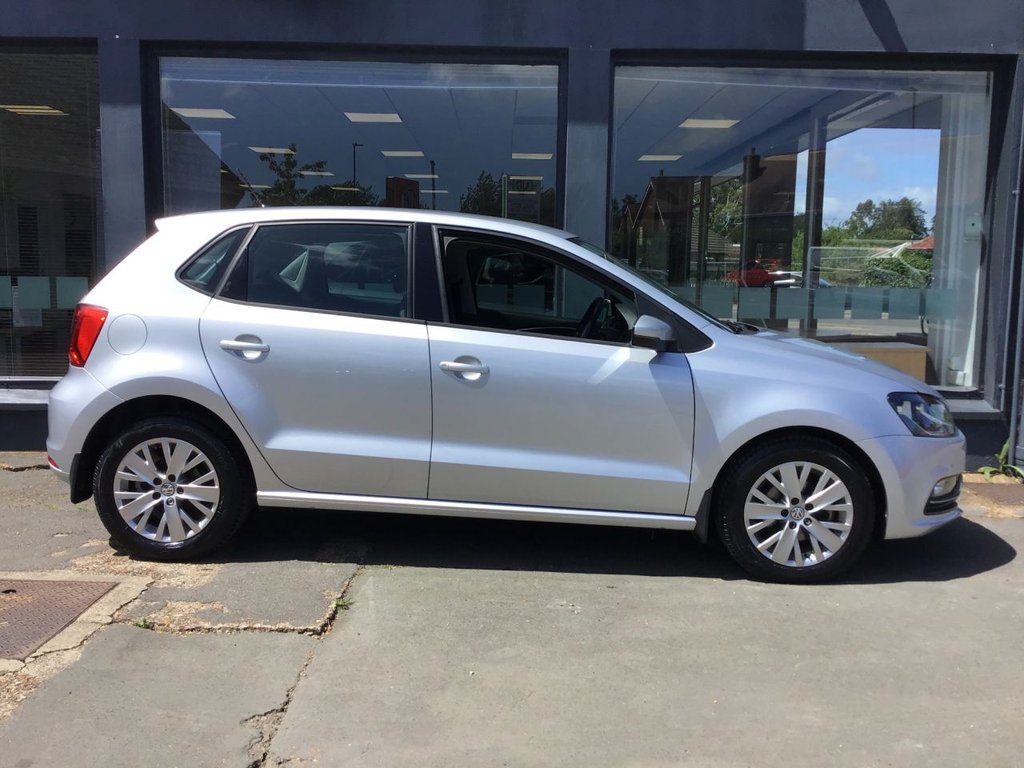 USED 2016 16 VOLKSWAGEN POLO 1.2 TSI BlueMotion Tech SE Hatchback 5dr Petrol DSG Euro 6 (s/s) (90 ps) 