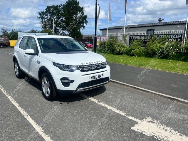 View our Land Rover Discovery Sport range