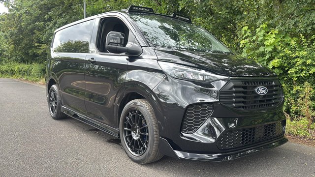 View our FORD TRANSIT CUSTOM