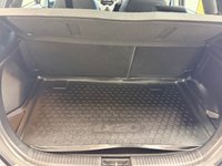 USED 2017 17 HYUNDAI IX20 1.6 SE Hatchback 5dr Petrol Auto Euro 6 (125 ps) 