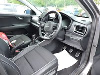 USED 2024 74 KIA STONIC 1.0 T-GDi MHEV GT-Line S SUV 5dr Petrol Hybrid Manual Euro 6 (s/s) (98 bhp) BALANCE OF MANUFACTURERS SEVEN YEAR WARRANTY