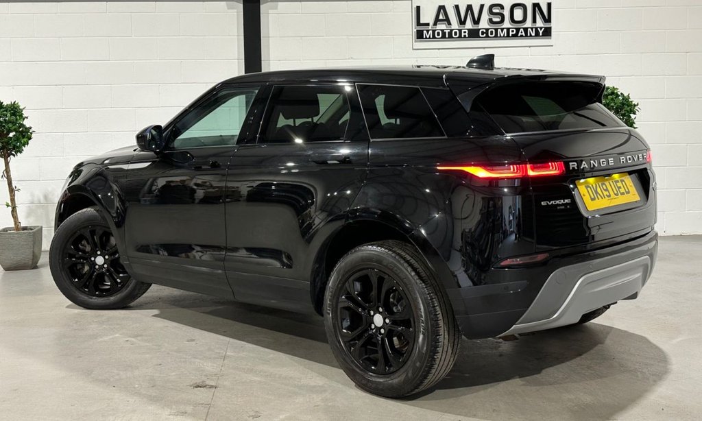 USED 2019 19 LAND ROVER RANGE ROVER EVOQUE 2.0 D150 S SUV 5dr Diesel Auto 4WD Euro 6 (s/s) (150 ps) 
