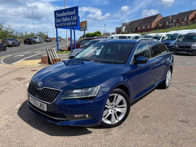 View our SKODA SUPERB