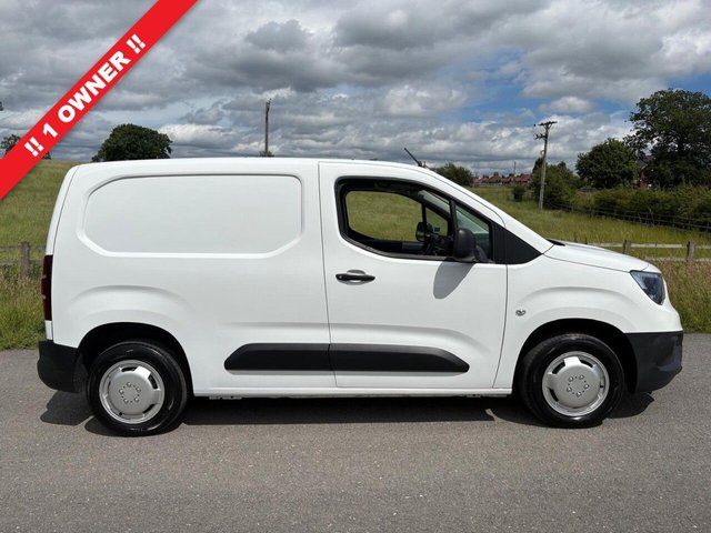 View our Vauxhall Combo 1.5 Turbo D 2000 Edition Panel Van 4dr Diesel Manual L1 H1 Euro 6 (s/s) (100 ps)