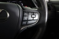 USED 2022 22 LEXUS ES 2.5 300h F Sport E-CVT Euro 6 (s/s) 4dr Sunroof, Reverse Camera,