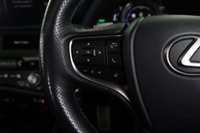 USED 2022 22 LEXUS ES 2.5 300h F Sport E-CVT Euro 6 (s/s) 4dr Sunroof, Reverse Camera,