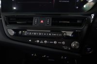 USED 2022 22 LEXUS ES 2.5 300h F Sport E-CVT Euro 6 (s/s) 4dr Sunroof, Reverse Camera,