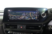 USED 2022 22 LEXUS ES 2.5 300h F Sport E-CVT Euro 6 (s/s) 4dr Sunroof, Reverse Camera,