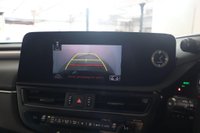 USED 2022 22 LEXUS ES 2.5 300h F Sport E-CVT Euro 6 (s/s) 4dr Sunroof, Reverse Camera,