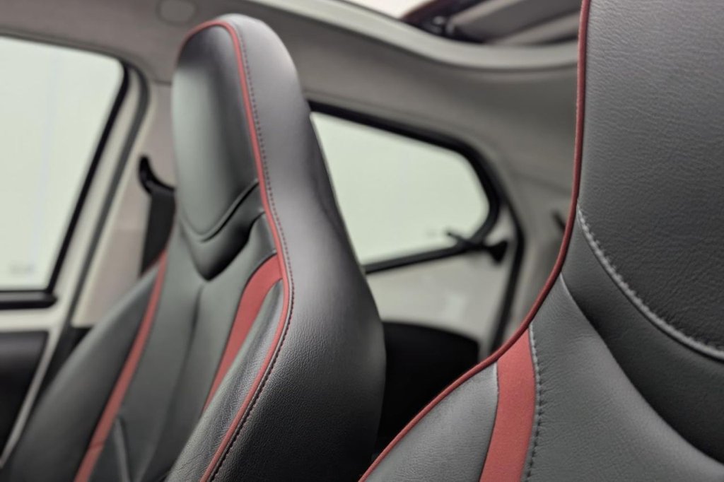 USED 2017 17 TOYOTA AYGO 1.0 VVT-i x-claim Funroof 5dr Petrol Manual Euro 6 (68 ps) Pan Roof, Sat Nav, Cruise