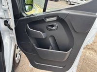 USED 2023 73 RENAULT MASTER 2.3 dCi 35 Business+ FWD LWB Medium Roof Euro 6 4dr SH,Ply lined,DAB, Warranty