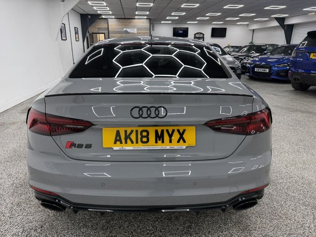 View our AUDI RS5