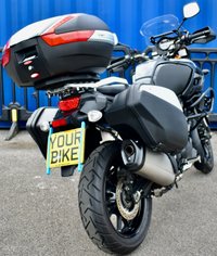 USED 2015 SUZUKI V-STROM 1000 Adventure (101 ps) An all day touring machine for both rider and pillion, with the comfort of top box and rubber backrest, this bike is an all day tourer, with comfort and saftey built in.