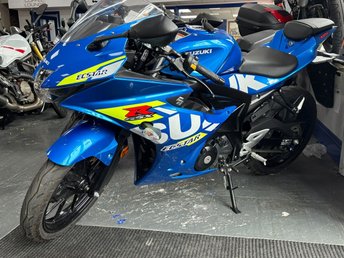 View our SUZUKI GSX-R125