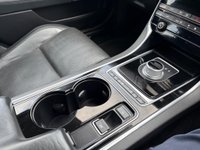 USED 2016 16 JAGUAR XE 2.0d Portfolio Auto Euro 6 (s/s) 4dr Lovely Condition, Low Mileage