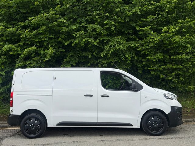 View our PEUGEOT EXPERT
