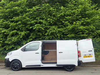 View our PEUGEOT EXPERT