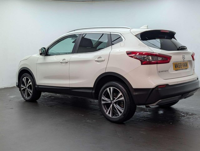 USED 2018 68 NISSAN QASHQAI 1.2 Qashqai N-Connecta DiG-T 5dr CLICK+COLLECT / HOME DELIVERY